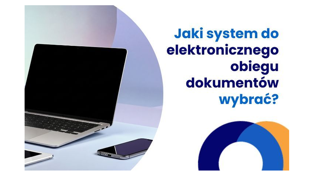 SaldeoSMART graphic for the guide on choosing a document workflow system: a laptop and a phone on a desk beside the title of the guide